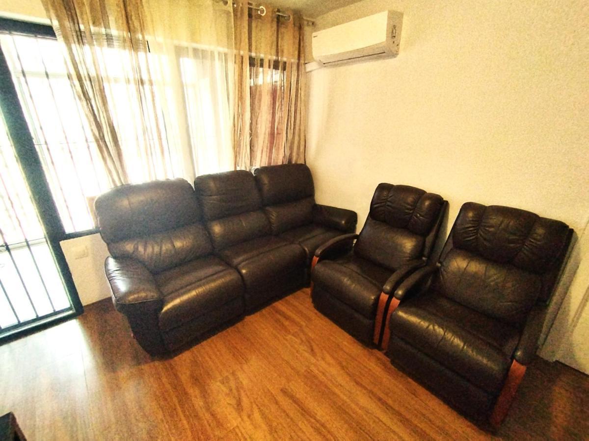 Sunny Flat With Huge Terrace! Close Downtown! لقنت المظهر الخارجي الصورة
