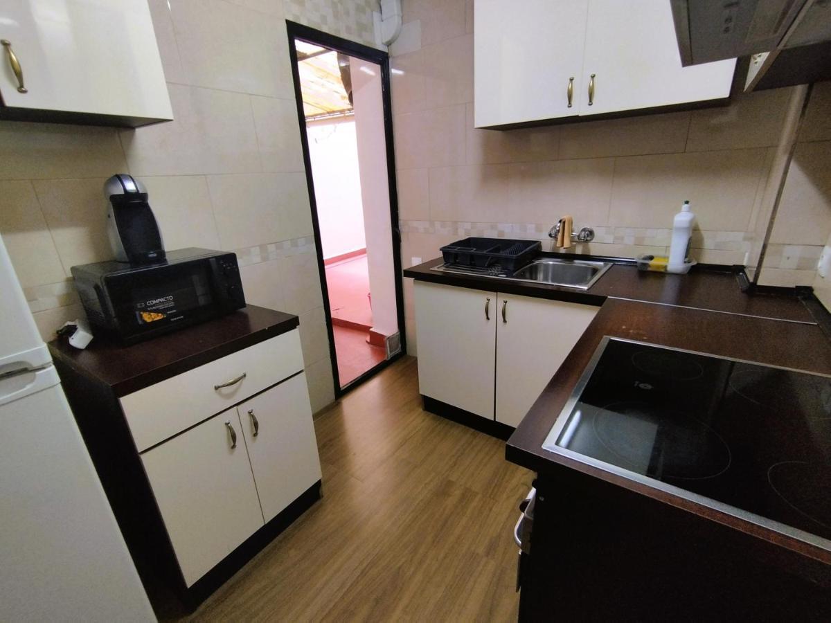 Sunny Flat With Huge Terrace! Close Downtown! لقنت المظهر الخارجي الصورة
